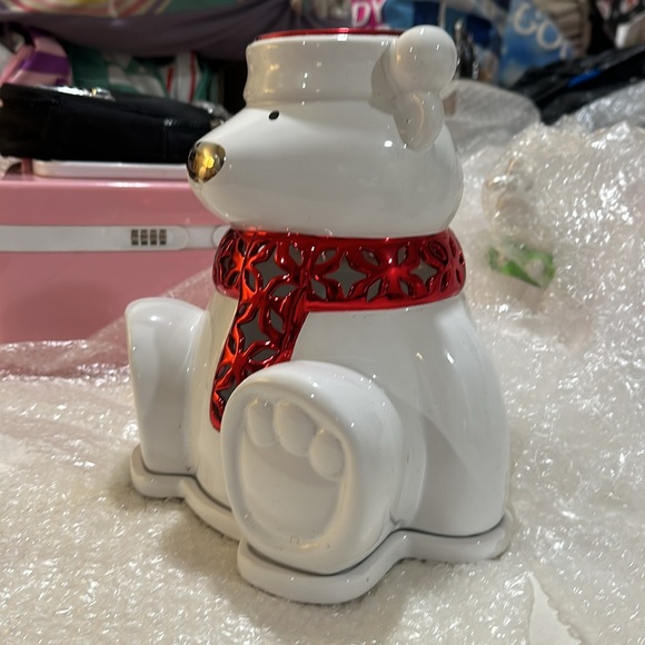 Bath&Body Works Large bear with red scarf 3wick candle luminary holder - Picture 5 of 6
